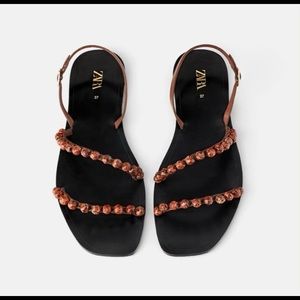 Zara flat sandals./ SIZE 40/9